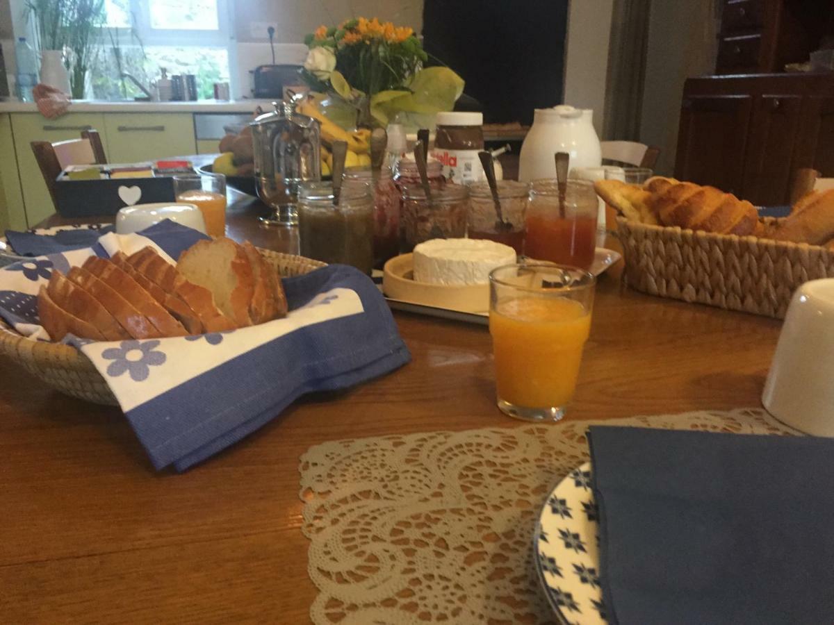 L'Ermitage Bed & Breakfast Сен-Ва-ла-Уг Екстериор снимка